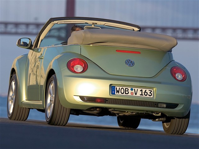 Volkswagen Beetle Cabrio foto 7