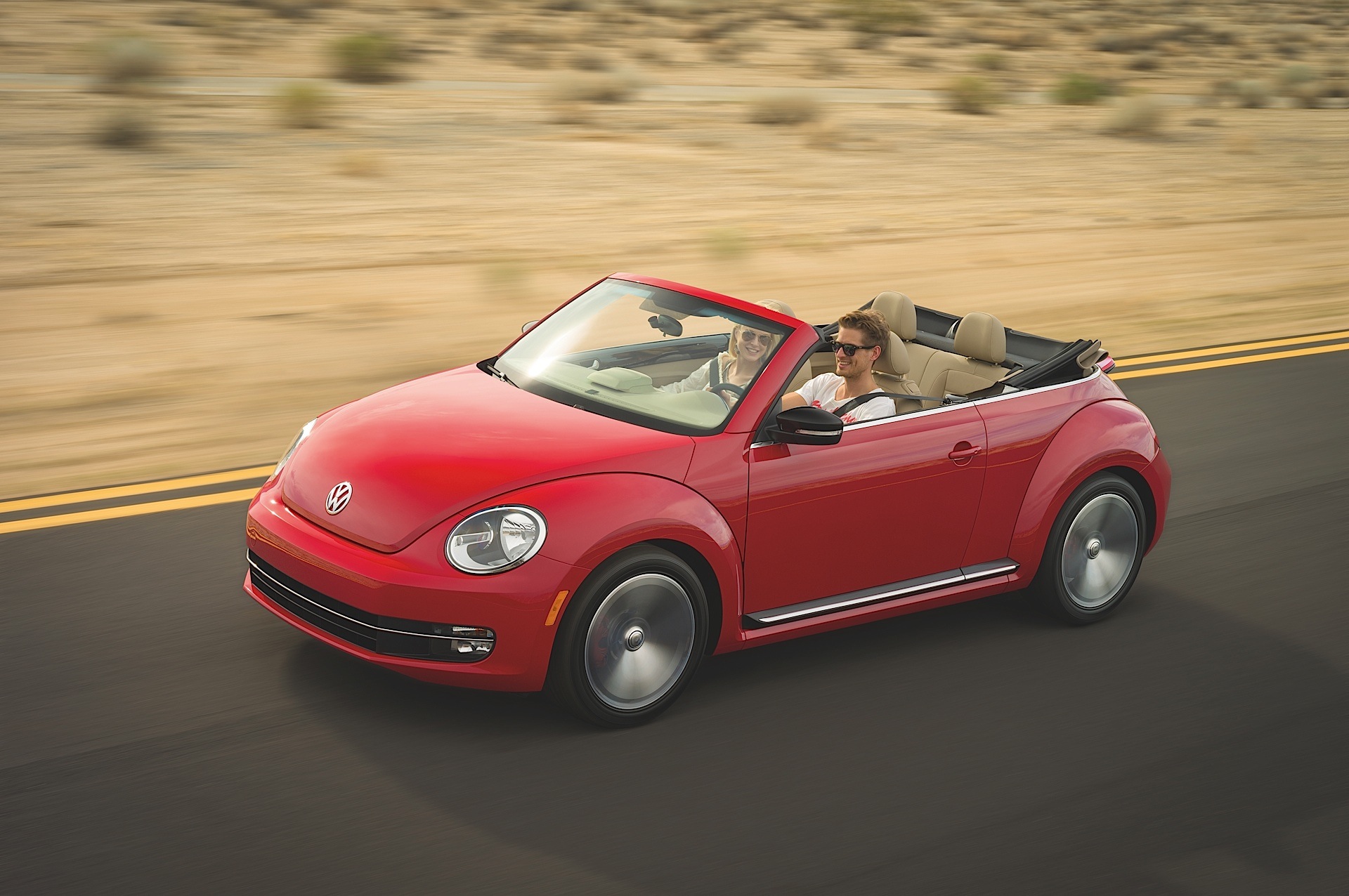 Volkswagen Beetle Cabrio photo 4