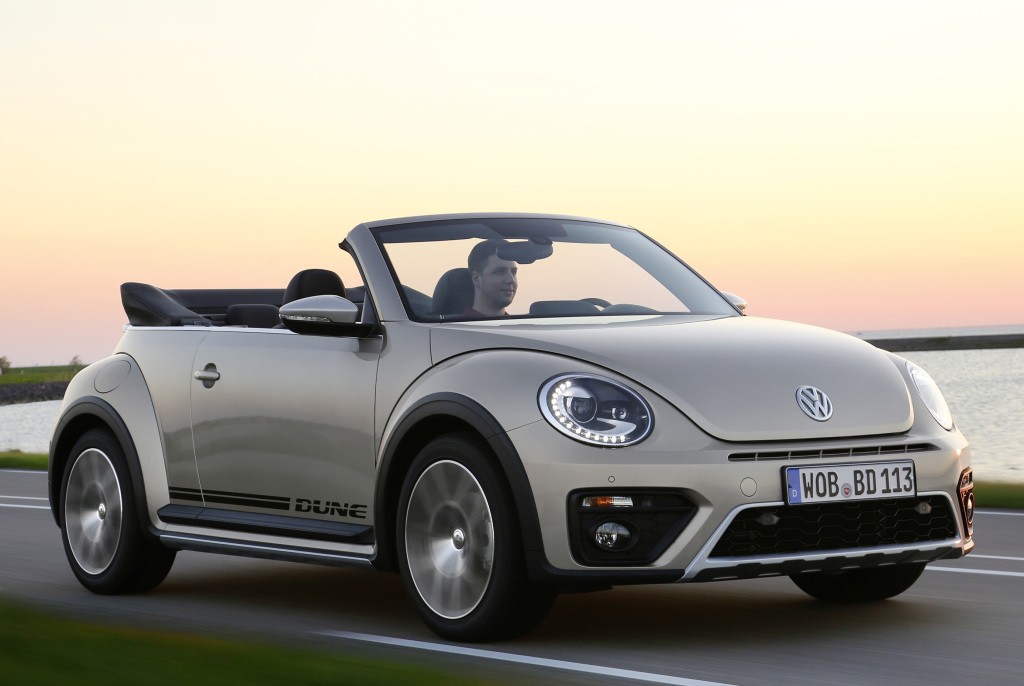 Volkswagen Beetle Cabrio photo 3
