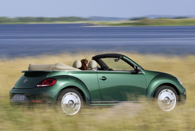 Volkswagen Beetle Cabrio Foto 20