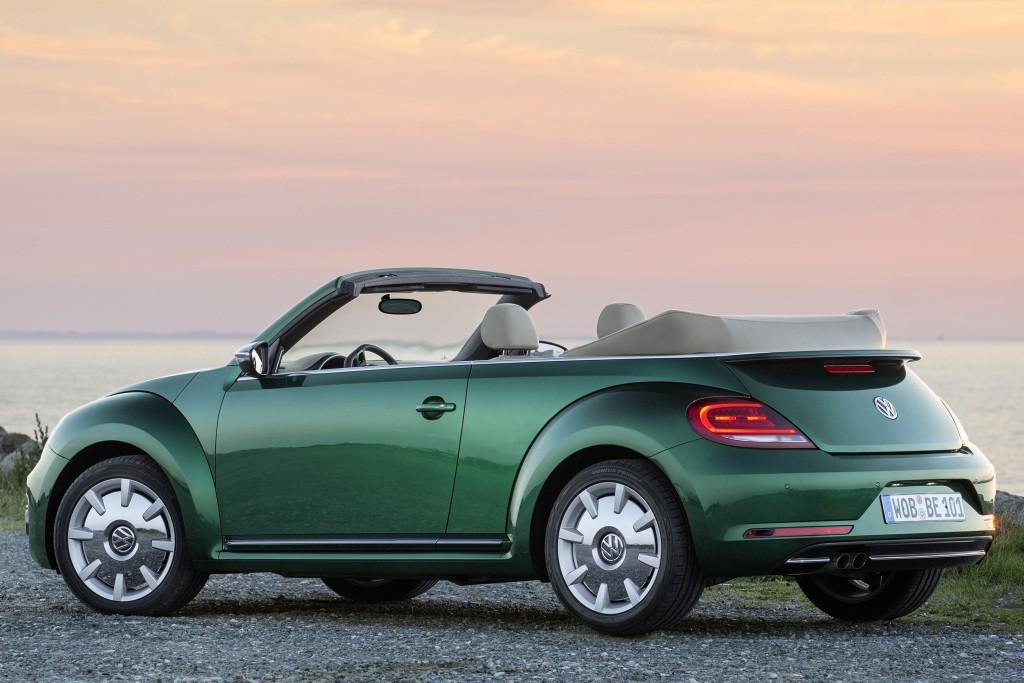 Volkswagen Beetle Cabrio photo 25