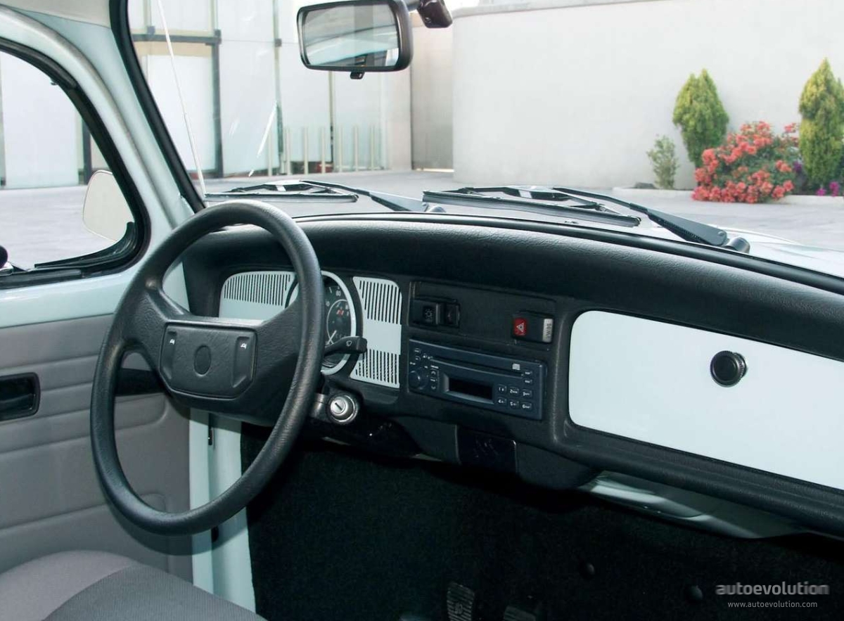 Volkswagen Beetle photo 8