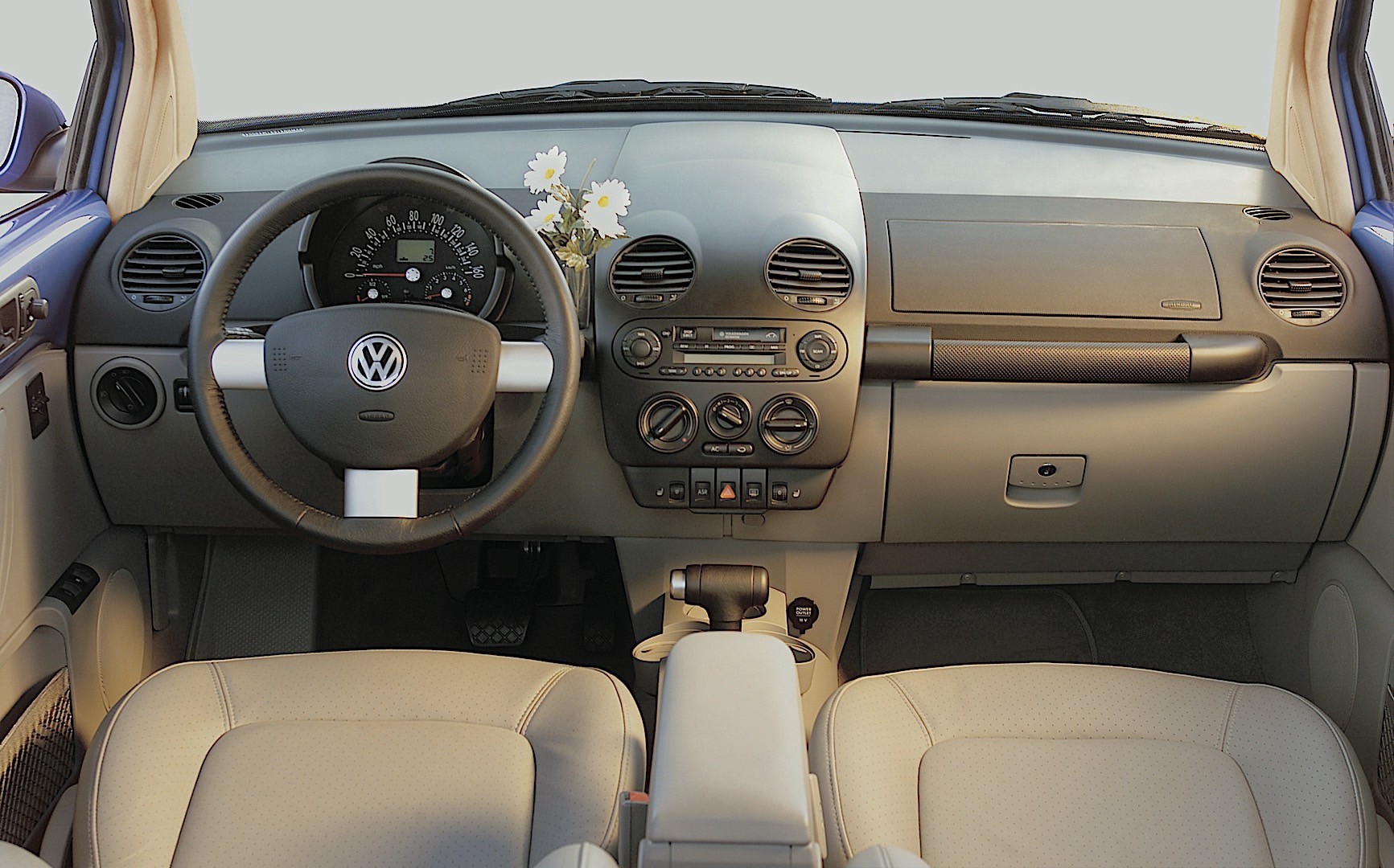 Volkswagen Beetle photo 48