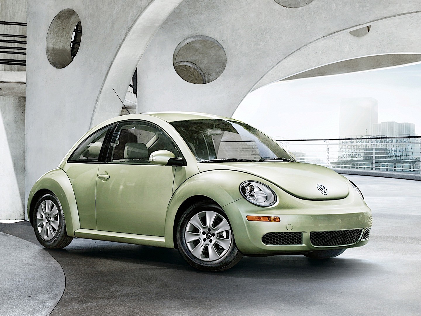 Volkswagen Beetle photo 13