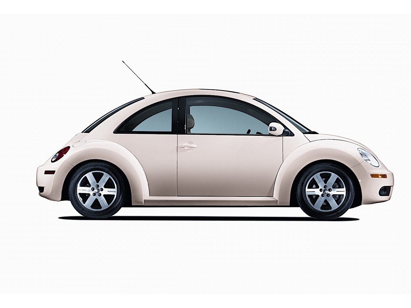 Volkswagen Beetle photo 34