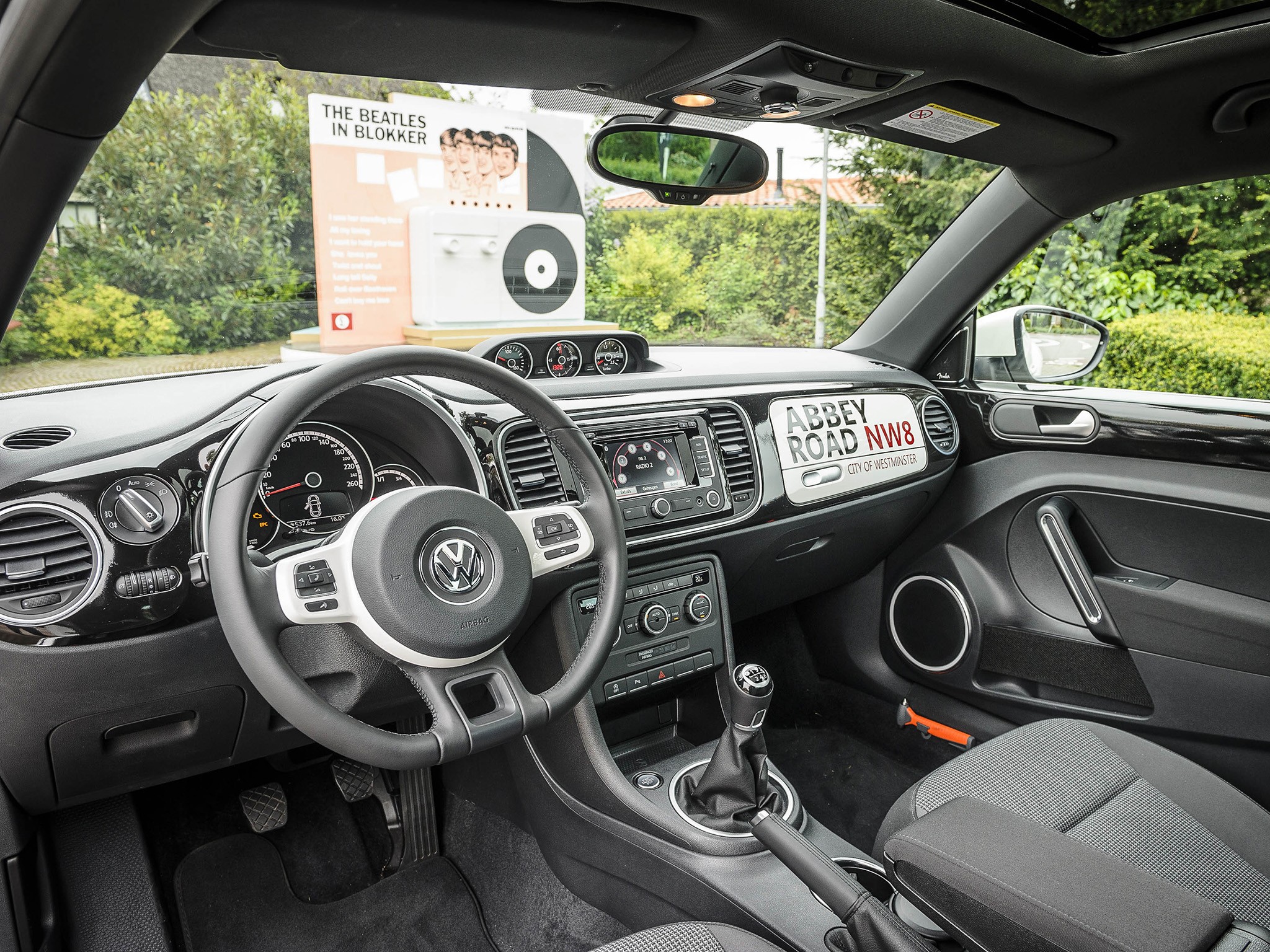 Volkswagen Beetle photo 57