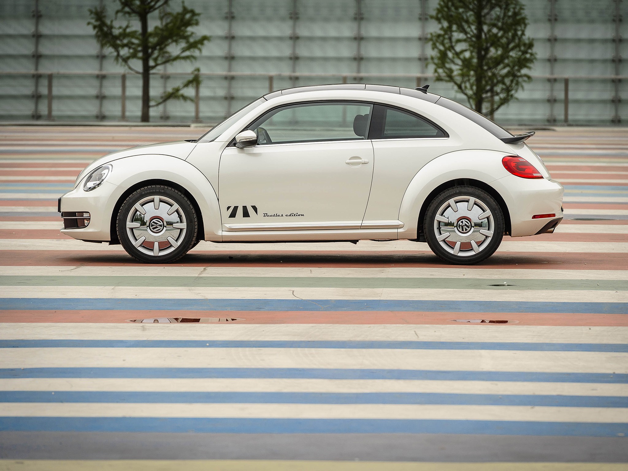 Volkswagen Beetle photo 17