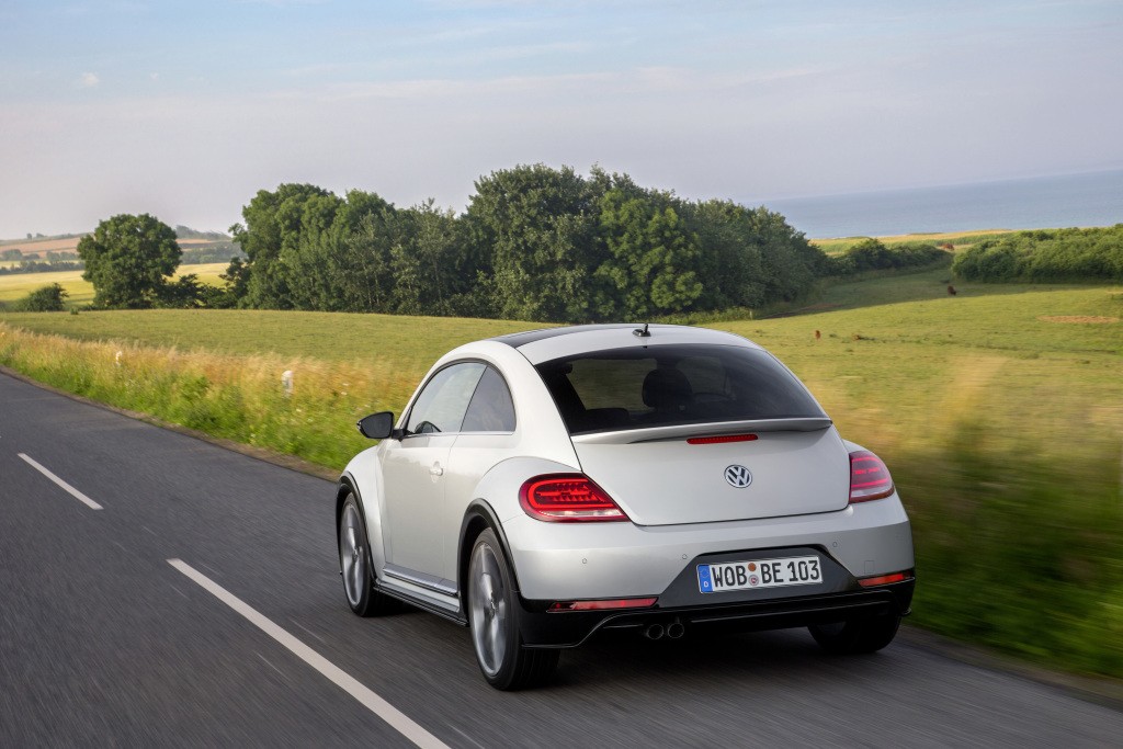 Volkswagen Beetle photo 14