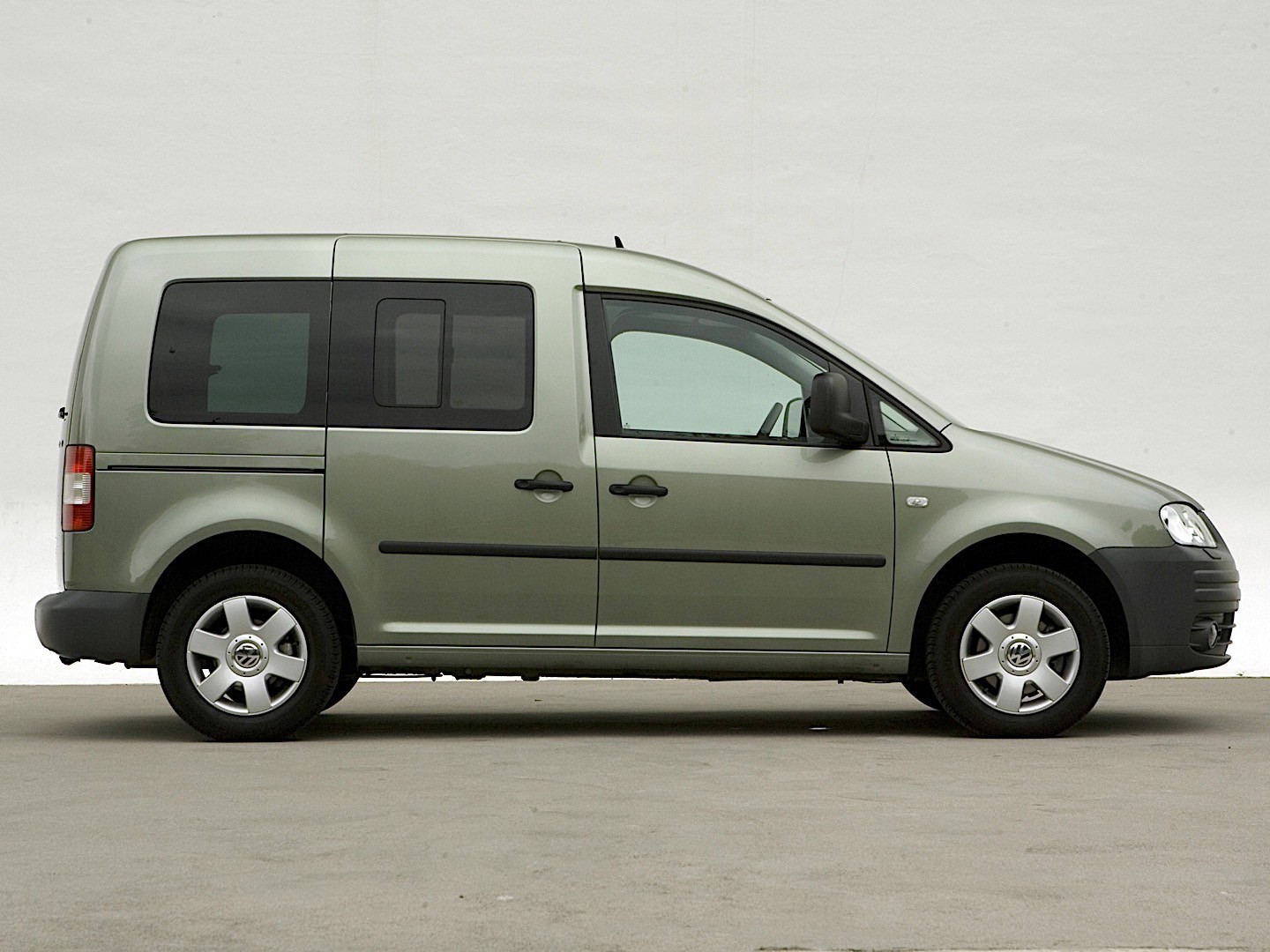 Volkswagen Caddy photo 8