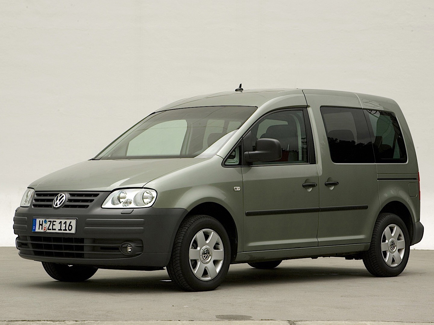 Volkswagen Caddy photo 9