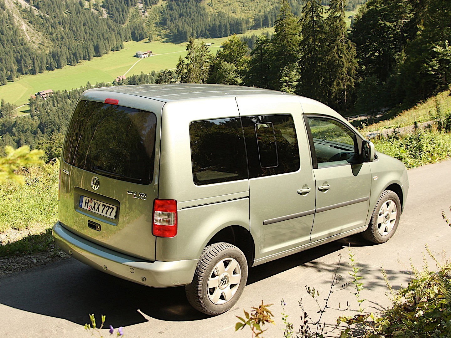 Volkswagen Caddy photo 34