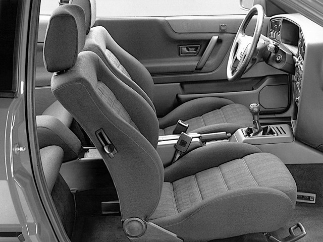Volkswagen Corrado photo 15