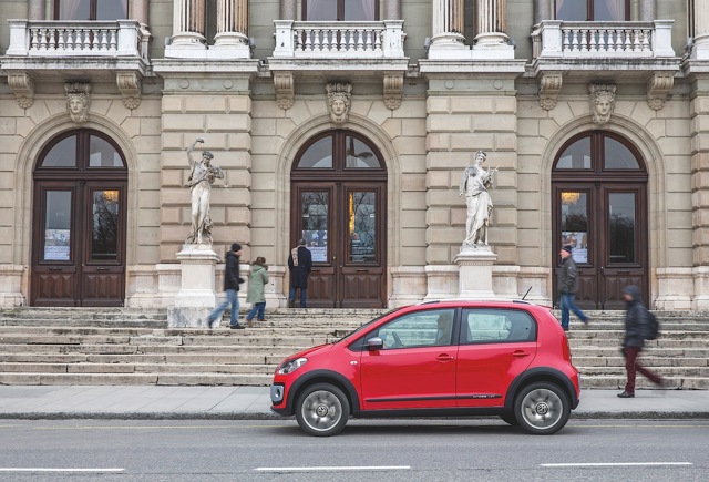 Volkswagen Cross Up! Foto 1