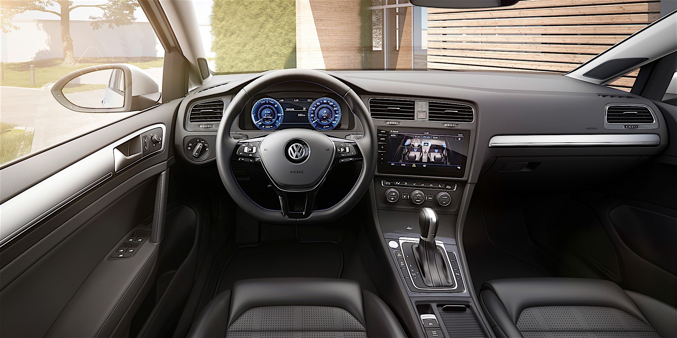 Volkswagen E-Golf photo 8
