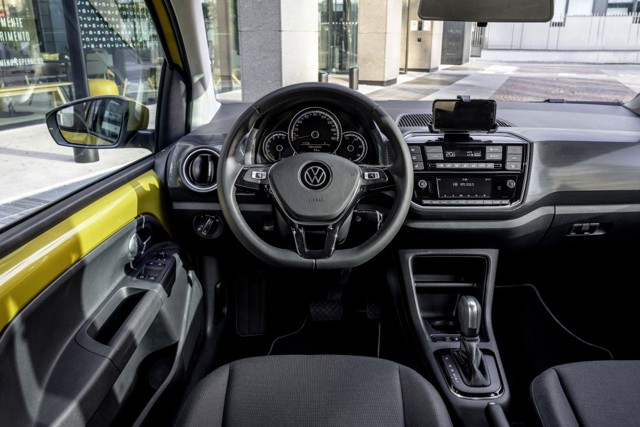 Volkswagen E-Up! photo 29