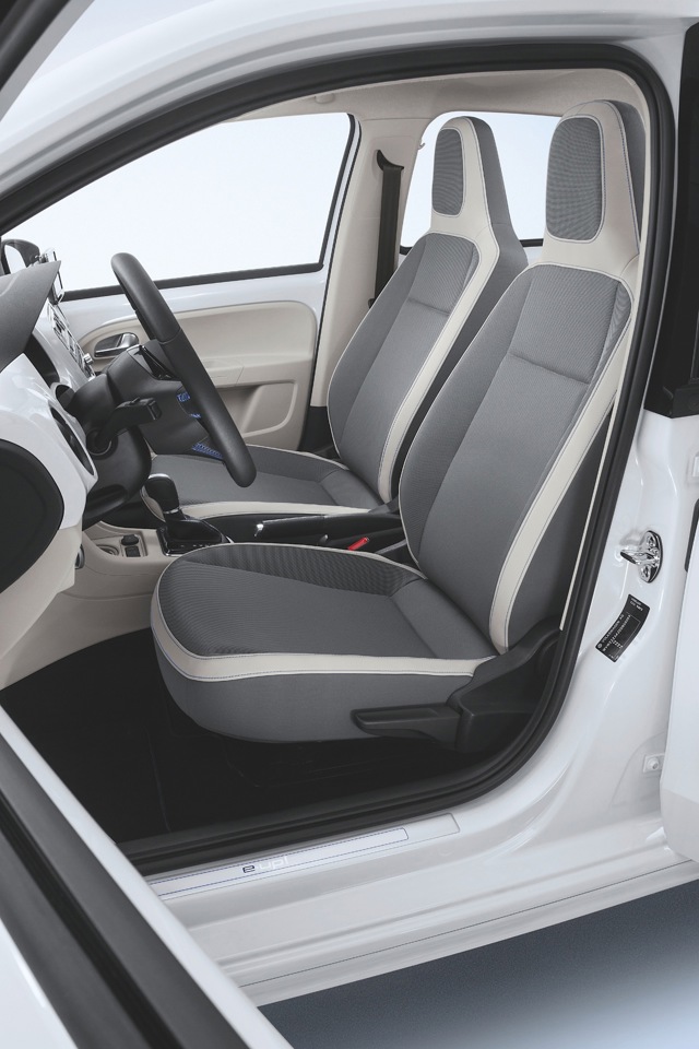 Volkswagen E-Up! photo 22