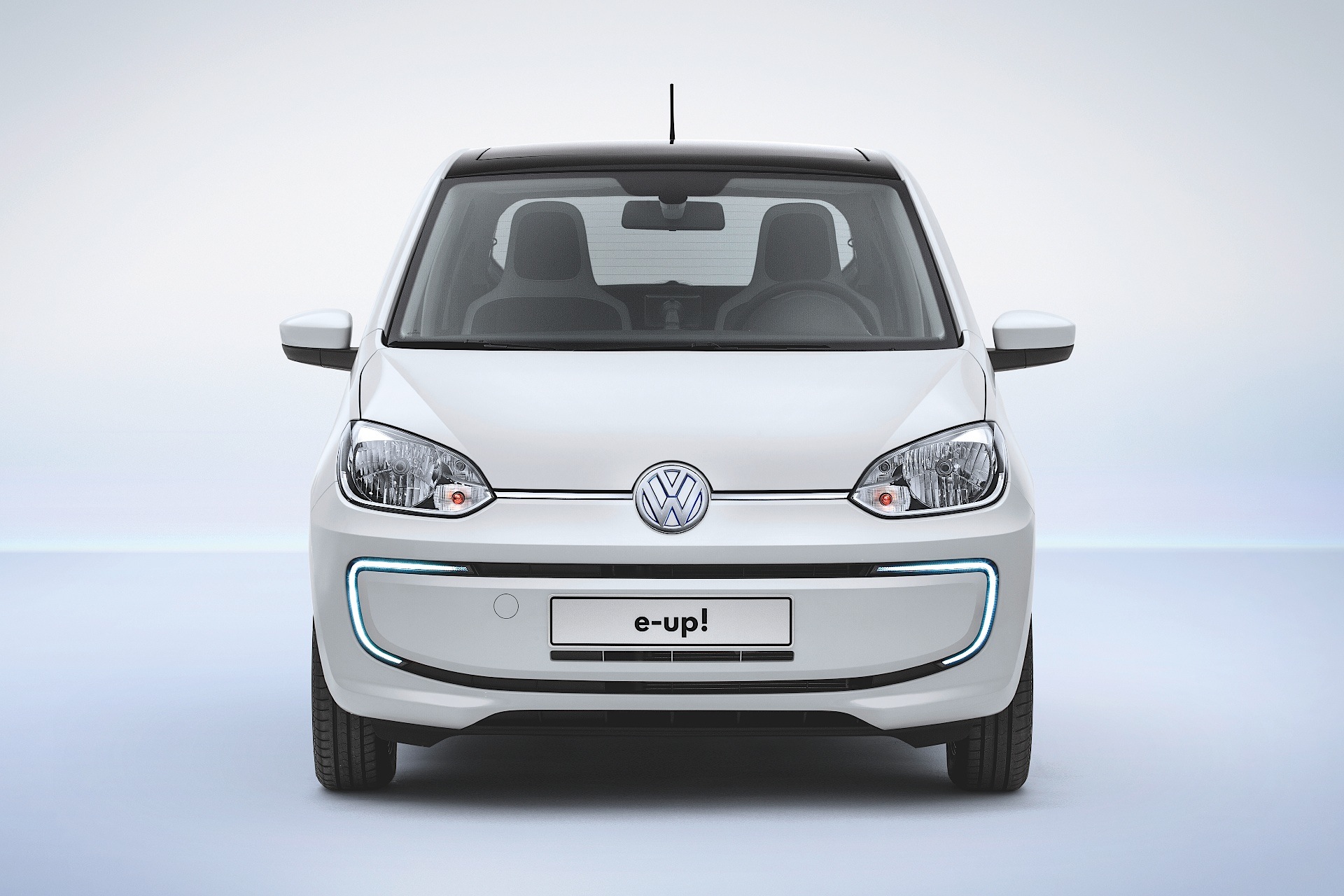 Volkswagen E-Up! photo 9