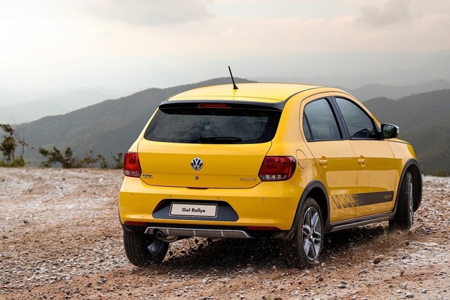 Volkswagen Gol photo 12