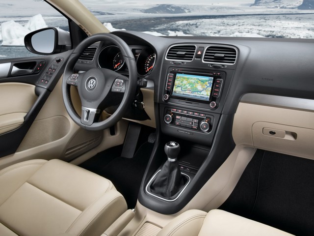 Volkswagen Golf 3 Doors photo 48