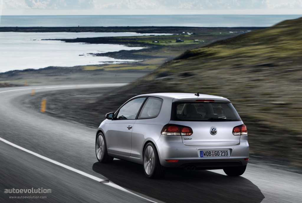 Volkswagen Golf 3 Doors photo 6