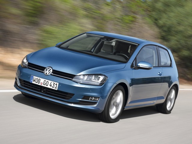 Volkswagen Golf 3 Doors photo 2