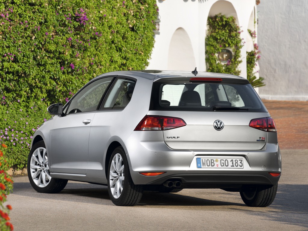 Volkswagen Golf 3 Doors photo 7
