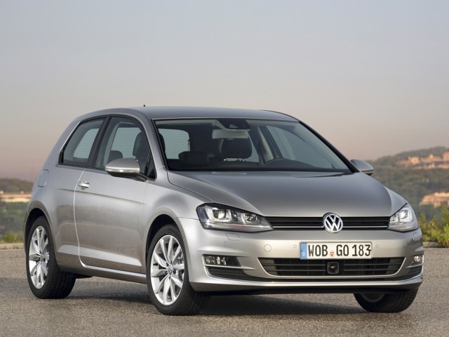 Volkswagen Golf 3 Doors photo 8