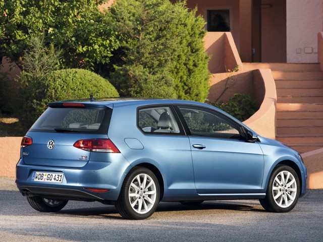 Volkswagen Golf 3 Doors photo 11