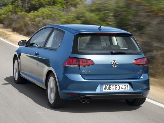 Volkswagen Golf 3 Doors photo 13