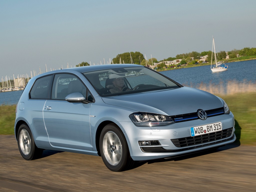 Volkswagen Golf 3 Doors photo 22