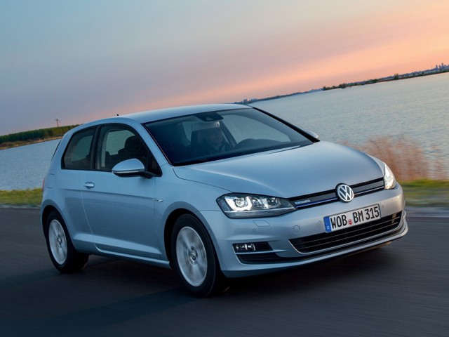 Volkswagen Golf 3 Doors photo 25