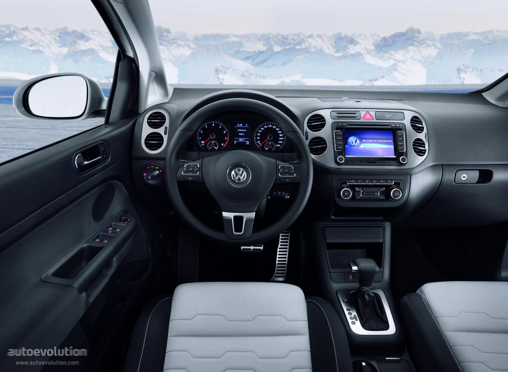 Volkswagen Golf 5 Doors photo 9