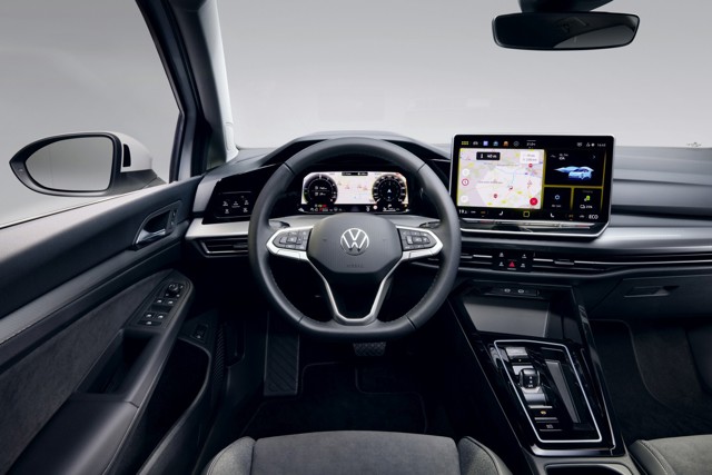 Volkswagen Golf 5 Doors photo 2