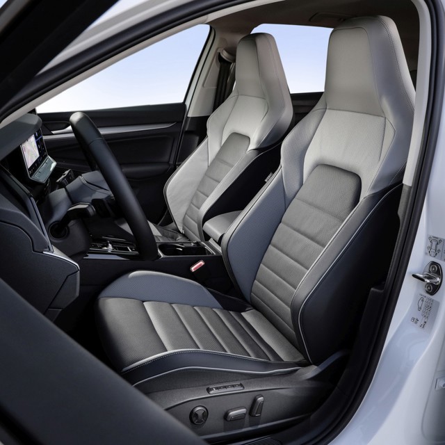 Volkswagen Golf 5 Doors photo 3