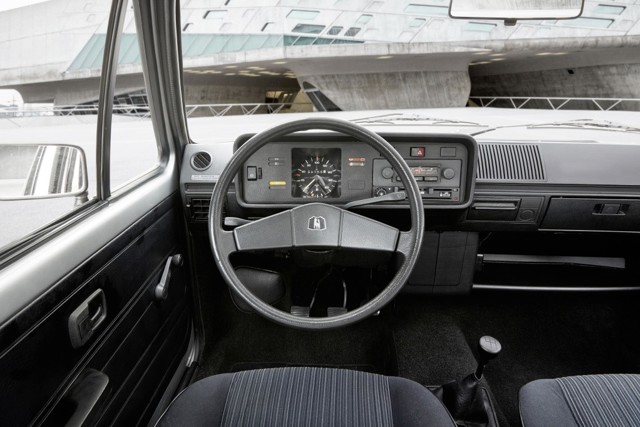 Volkswagen Golf 5 Doors photo 17
