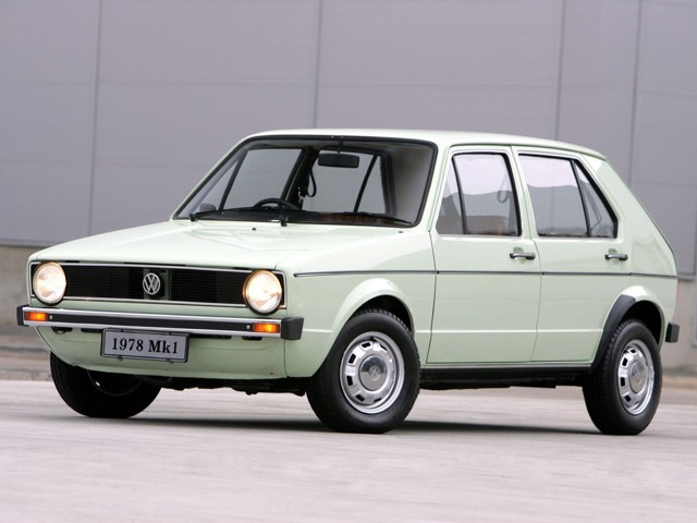 Volkswagen Golf 5 Doors photo 2