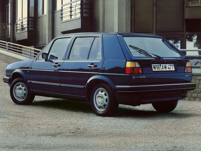 Volkswagen Golf 5 Doors photo 4
