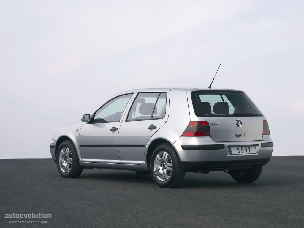 Volkswagen Golf 5 Doors photo 2