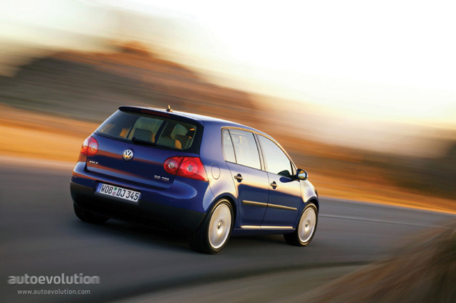 Volkswagen Golf 5 Doors photo 3