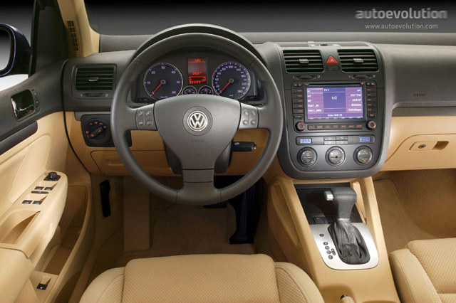 Volkswagen Golf 5 Doors photo 7