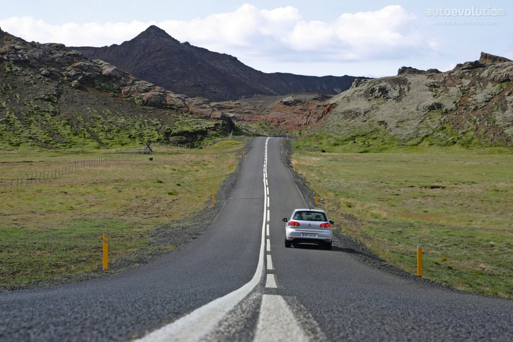 Volkswagen Golf 5 Doors photo 3