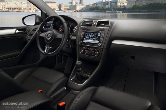 Volkswagen Golf 5 Doors photo 13