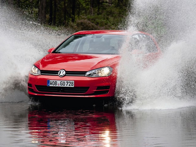 Volkswagen Golf 5 Doors photo 39