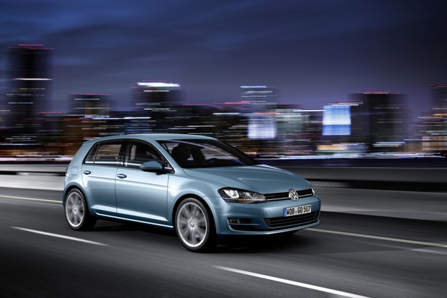 Volkswagen Golf 5 Doors photo 2