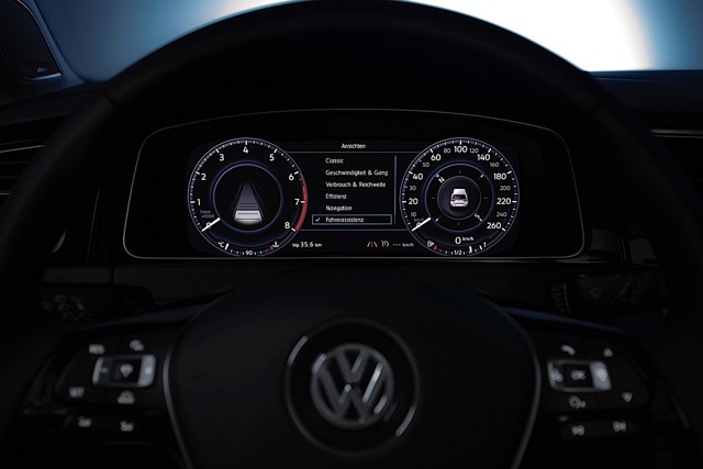Volkswagen Golf 5 Doors photo 20