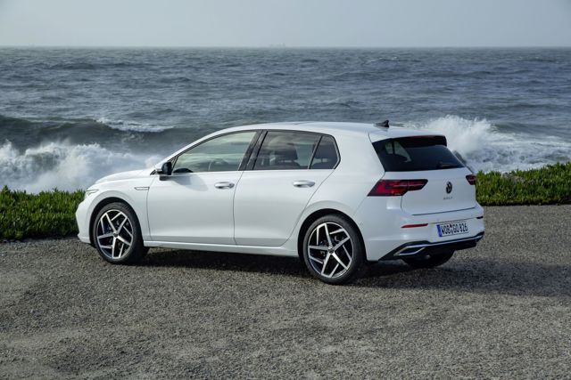 Volkswagen Golf 5 Doors photo 110