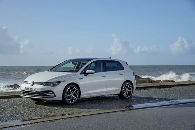 Volkswagen Golf 5 Doors photo 130