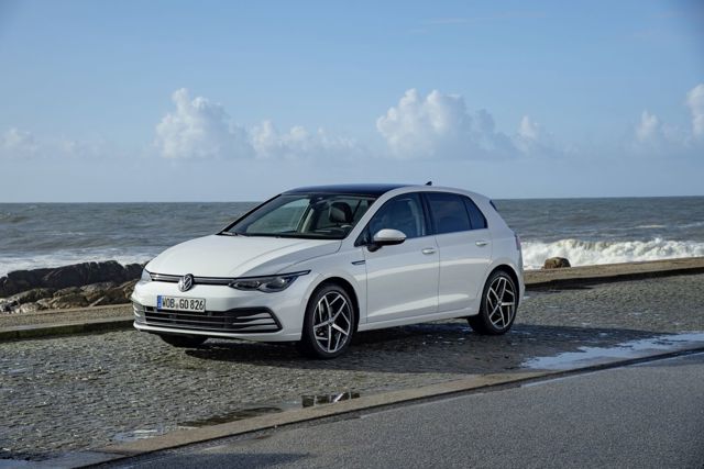 Volkswagen Golf 5 Doors photo 132