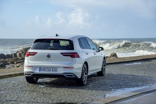 Volkswagen Golf 5 Doors photo 133