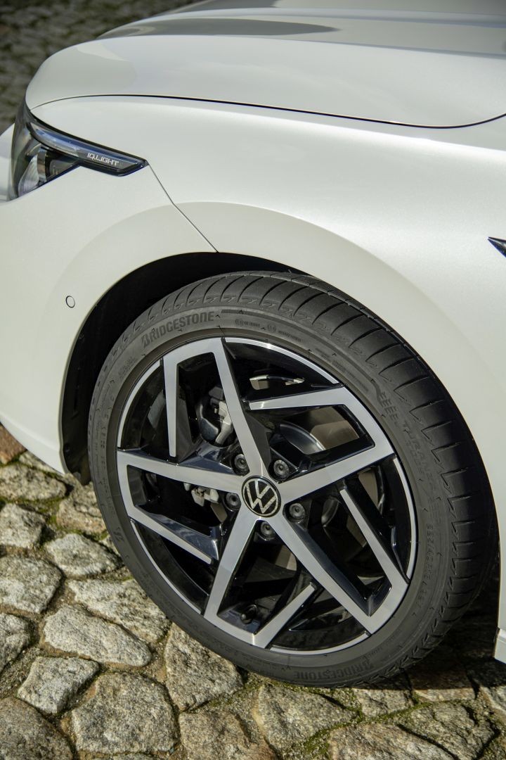 Volkswagen Golf 5 Doors photo 149
